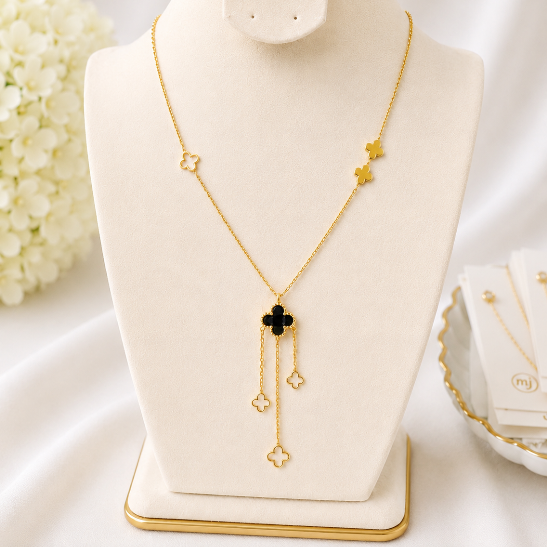 Elegant Black Clover Pendant Necklace