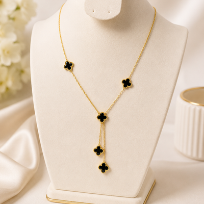 Nova Charm Black Flower Necklace