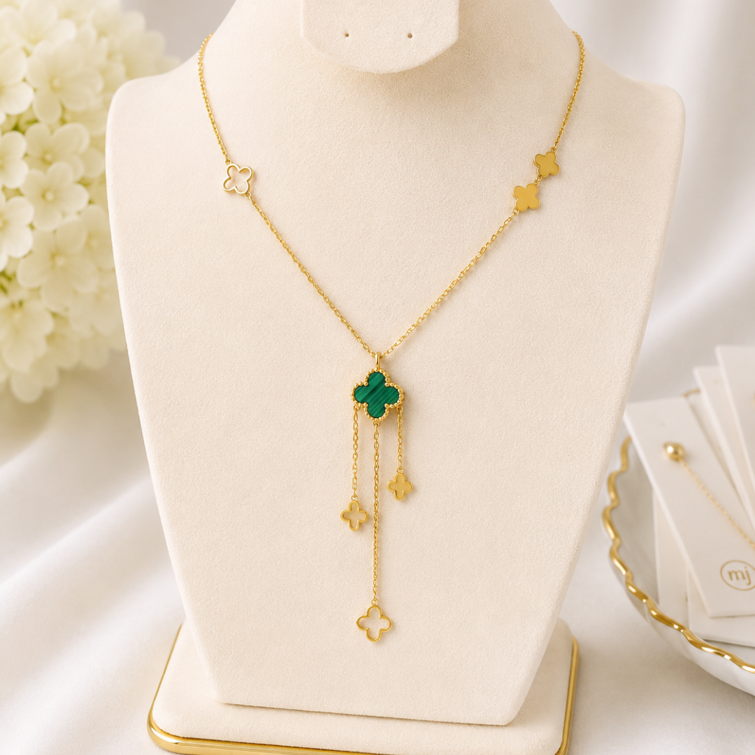 Women’s gold-tone clover pendant necklace with green center, premium stainless steel no-fade jewelry
