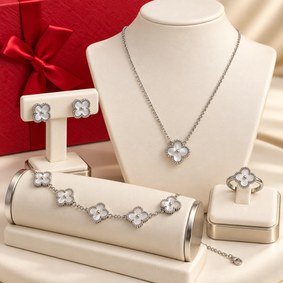 Elegant Silver Clover Silver-Plated Jewellery Set