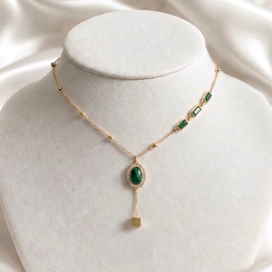 Emerald Glow Lariat