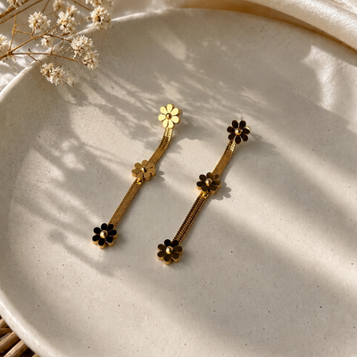 Daisy Tassel Drop Earrings