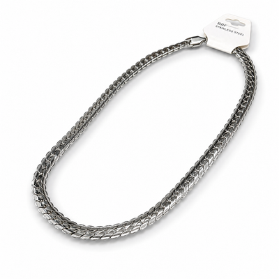 A silver-toned stainless steel chain necklace for men in doha qatar