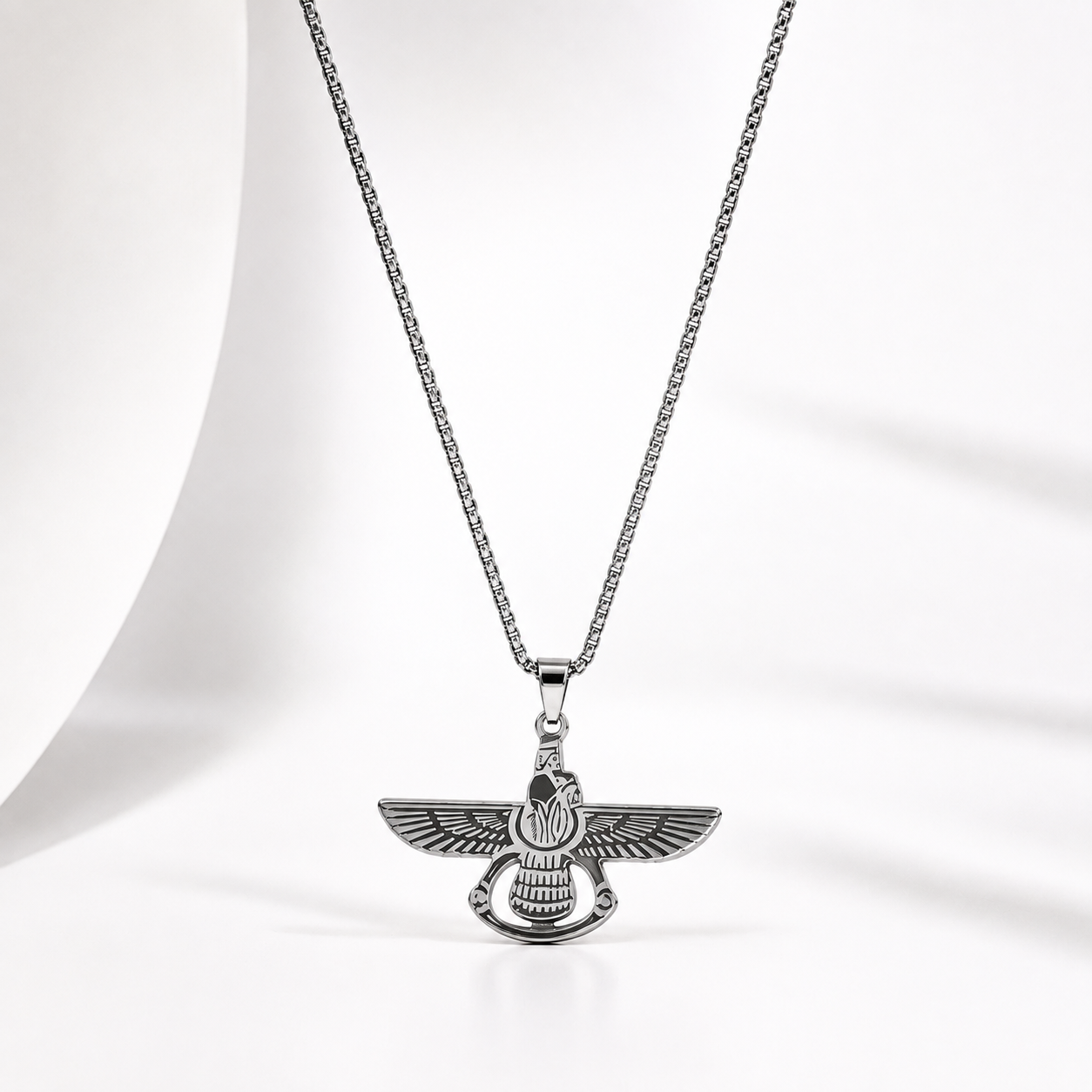 Buy premium men's eagle pendant necklace in Doha, Qatar. Stainless steel, waterproof, fade-resistant silver necklace with fast delivery across Qatar.