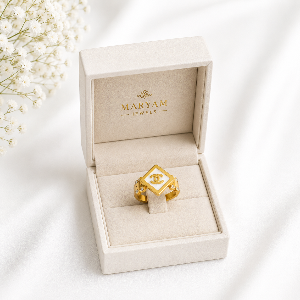 Luxury Gold Crystal Ring